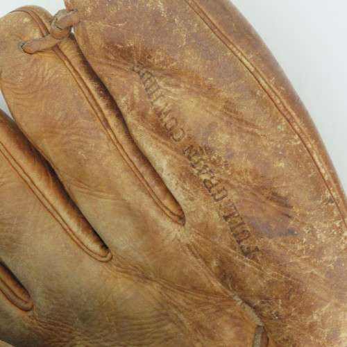 Zett vintage baseball catcher`s mitt