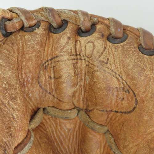 Zett vintage baseball catcher`s mitt