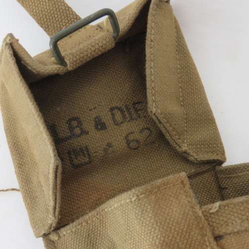 SADF Pattern 61/64 ammo pouch - Issued in 1962