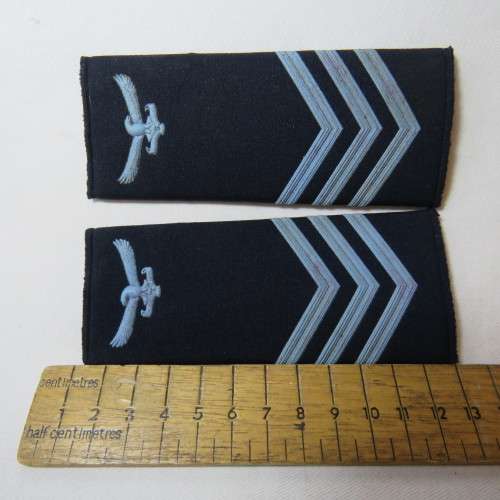 Pair of SAAF Sergeant rank epaulettes