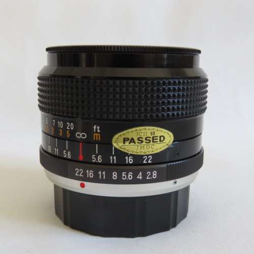 Eyemik Multi Coated 28 mm f 2.8 fully automatic wide angle lens for Pentax K, Ricoh XR