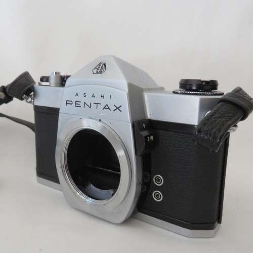 Pentax Asahi SP 500 camera body in bag - With operation manual