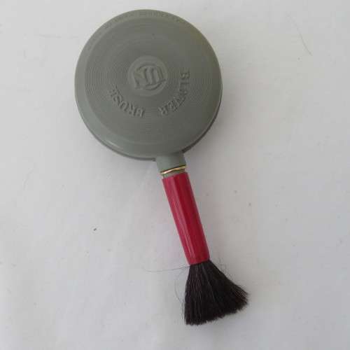 UN Camera Blower Brush for cleaning