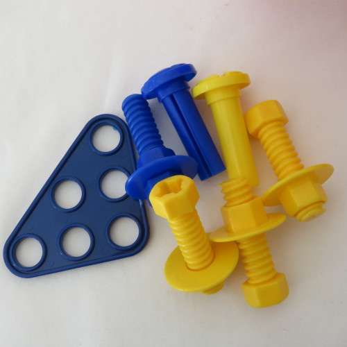 Plastic bolts and nuts for younger children - Play set - 86 Pieces with tool case