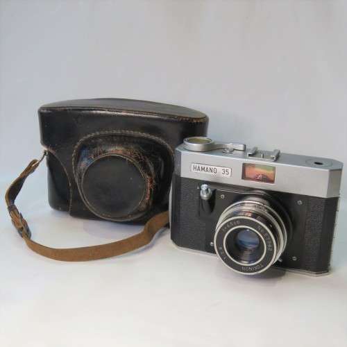 Hamano 35 Film camera with Tokinon 1:2.8 lens missing rewinder - In leather case