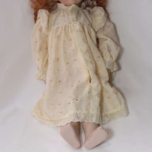 Berdine doll 29/6/1995 Life like features - 51 cm High