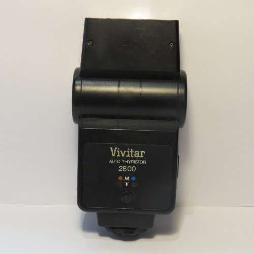 Vivitar auto thyristor 2800 flash - Used but still good - Working