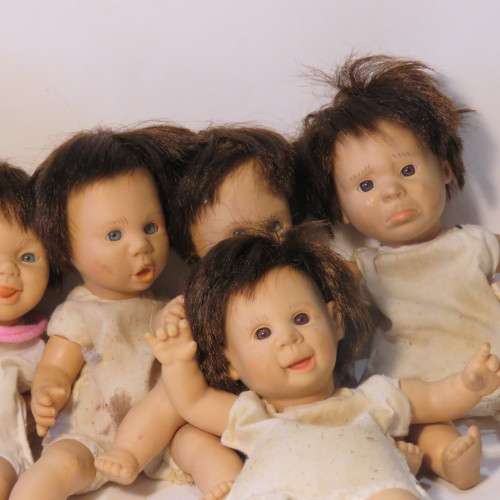 Vintage lot of 6 polyester dolls
