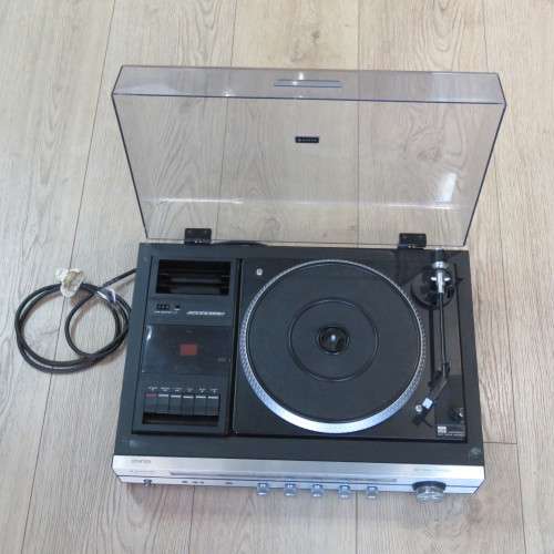 Vintage Sanyo Stanza 3 in 1 record player - Tape deck - FM radio - Working - No speakers