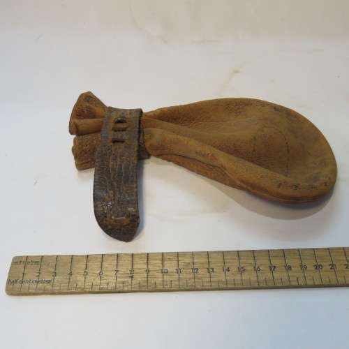 Vintage leather tobacco pouch