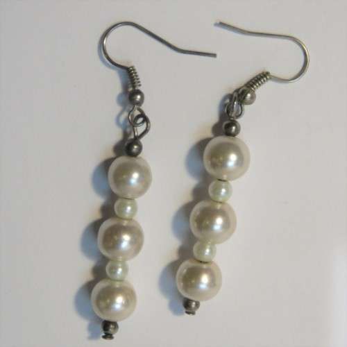 Pair of imitation pearls costume jewellery earrings