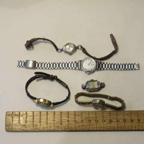 Lot of 8 vintage mechanical watches for spares