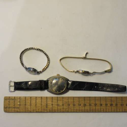 Lot of 8 vintage mechanical watches for spares