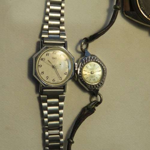 Lot of 8 vintage mechanical watches for spares