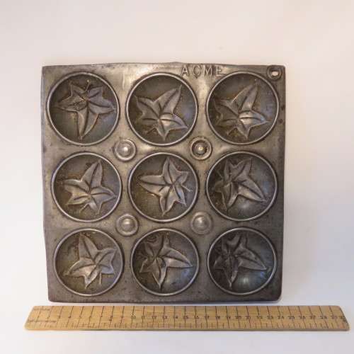2 Vintage cookie baking trays