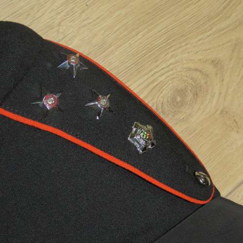 SADF Mess dress jacket with brigadier ranks and under garment - Sizes in description below
