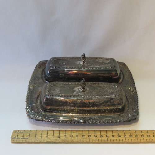 Vintage EM ESS (SP on B) silverplated double butter dish with glass inserts