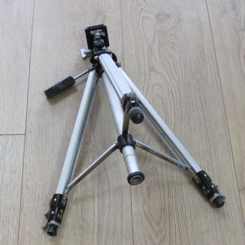 Kennex Camera tripod - 54 cm High