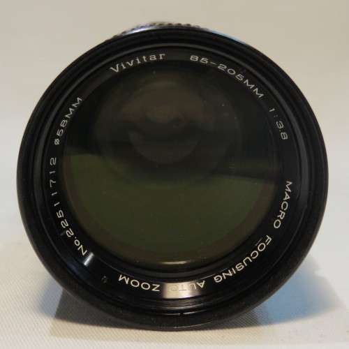Vivitar 85mm-205mm zoom lens - Macro focus - Auto Zoom for Olympus camera