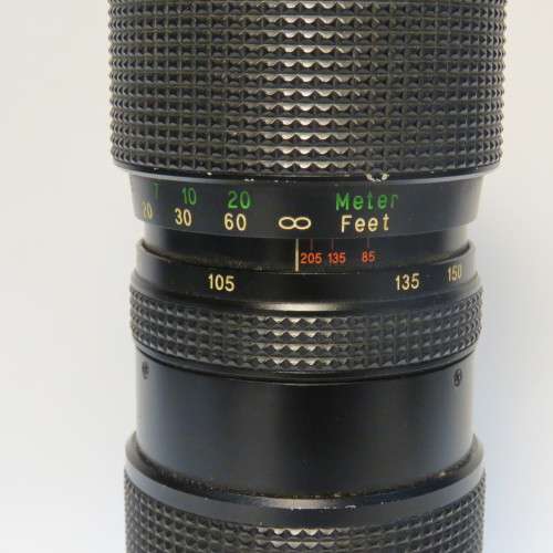 Vivitar 85mm-205mm zoom lens - Macro focus - Auto Zoom for Olympus camera