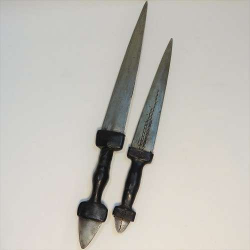 Southern Algeria Tuareg daggers - Original Leather clad with bloodletting spikes - Top quality