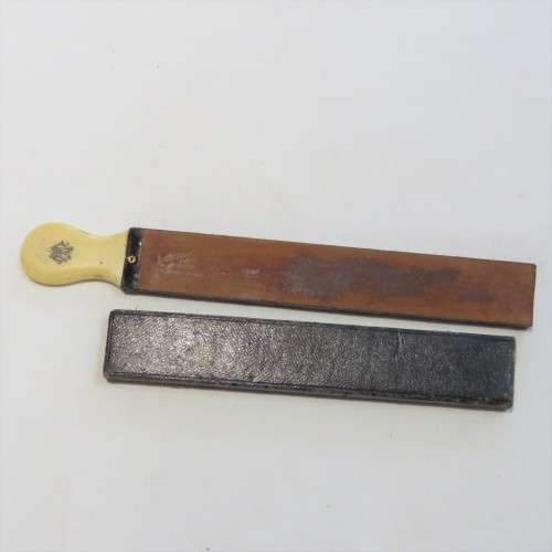 Antique Razor sharpener in slide box - With Monogram MM on handle