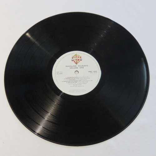 Vintage Vinyl record LP 33 rpm The Travelling Wildbury`s - Tusk records 1988 - WBC 1652