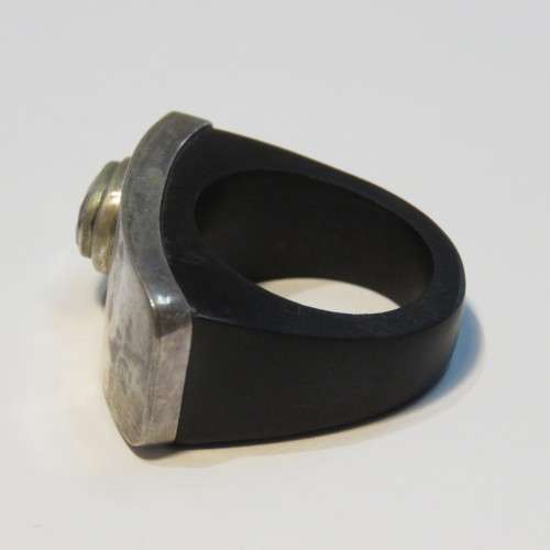 Vintage sterling silver & Ebony mens/womens ring with amethyst - Size R