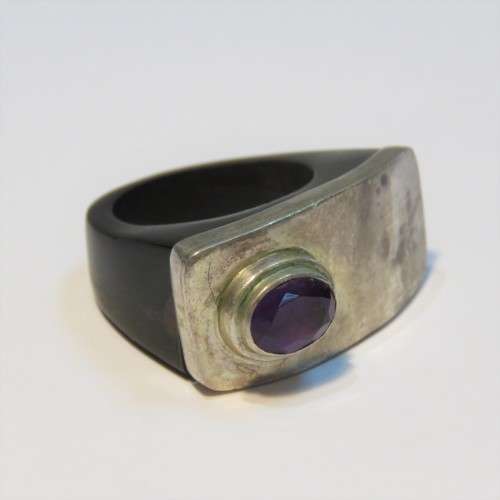Vintage sterling silver & Ebony mens/womens ring with amethyst - Size R