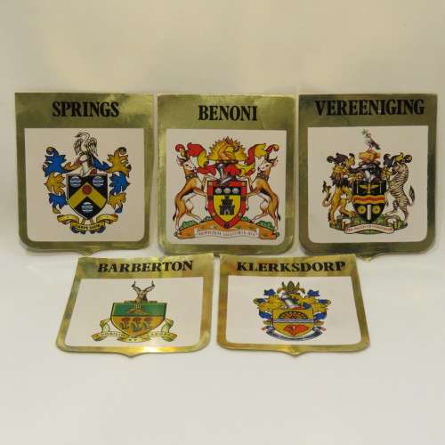Lot of 5 vintage caravan Town Emblem stickers - Unused