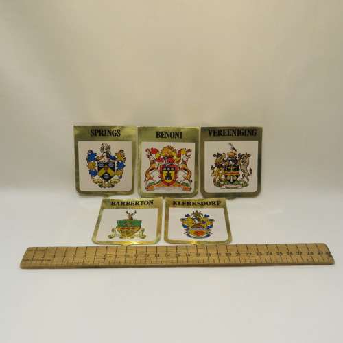 Lot of 5 vintage caravan Town Emblem stickers - Unused