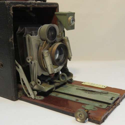 Antique Tudor camera 1905-1908 - With plate attachment - Well used