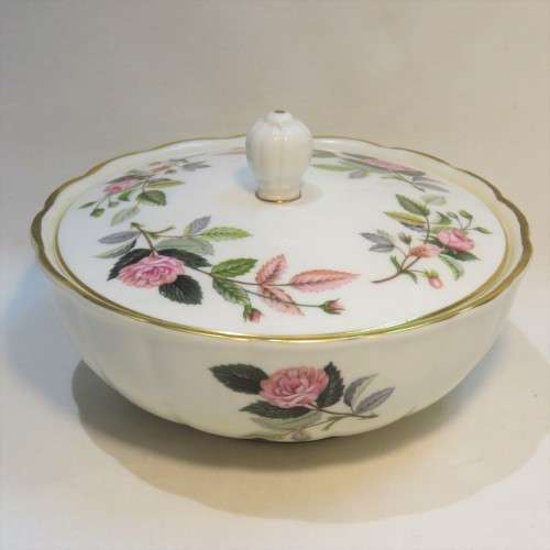 Vintage Wedgwood lidded bowl