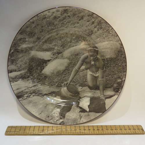 Royal Doulton D6351 Zulu Girl plate