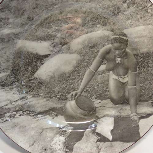 Royal Doulton D6351 Zulu Girl plate