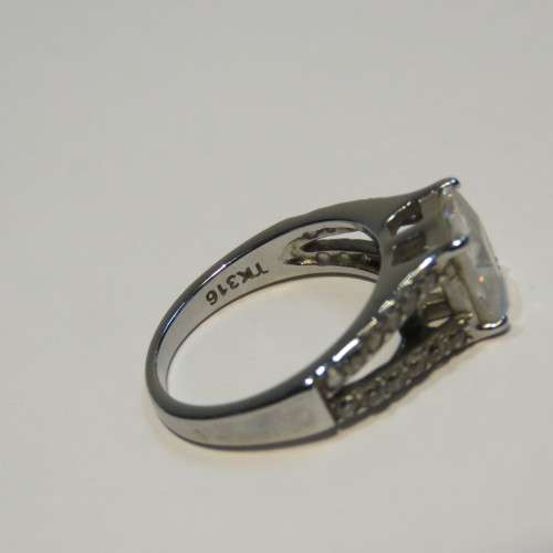 TK 316 Grade stainless ring with clear stones - Size N/O
