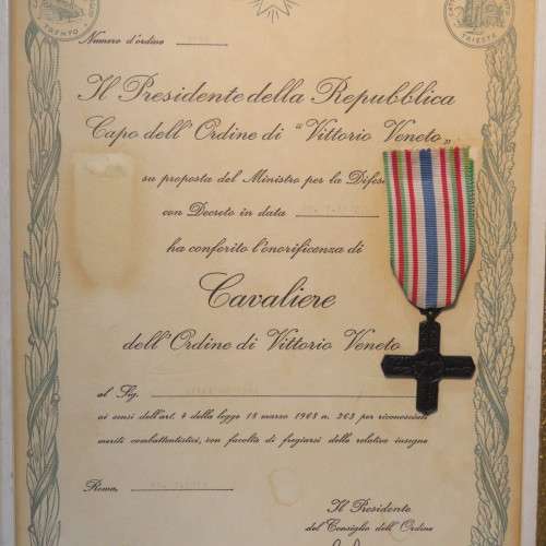 Italian Order of Vittorio Veneto medal issued to Sieli Gaspare with certificate