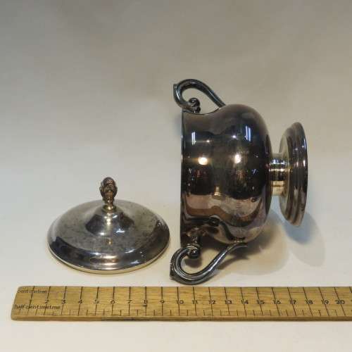 Vintage silverplated teapot, milk jug and sugar bowl - Never used - As new condition