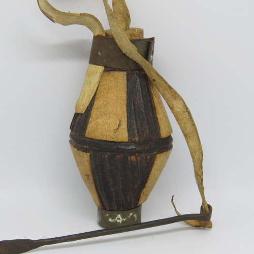 Wooden Opium/snuff vessel and spoon