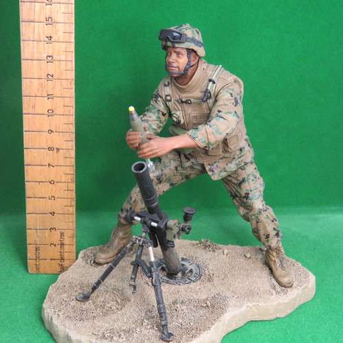 McFarlane Military US Marine Mortar loader figurine - Military series 6