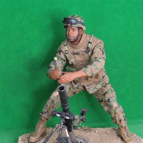 McFarlane Military US Marine Mortar loader figurine - Military series 6