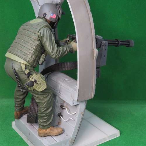 McFarlane Military US Air Force Helicopter gunner figurine - Military series 6