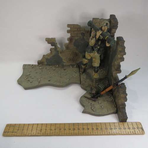 McFarlane Military US Army Desert infantry figurine box set