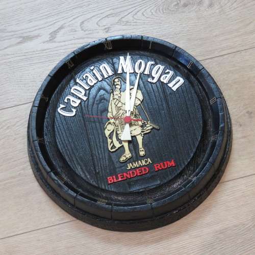 Captain Morgan Blended Rum foam barrel clock - Size 38 x 38 cm