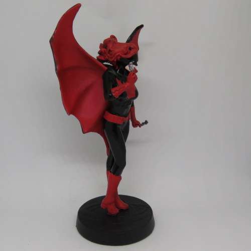 DC Comics - Super Hero Collection #81 Bat woman figurine