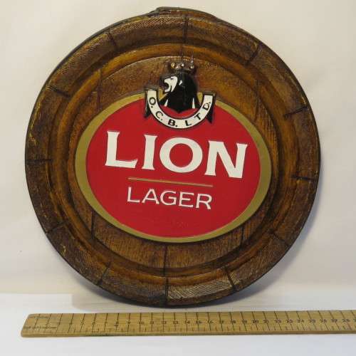 Vintage Bar wall hanging decoration plaque - Lion Lager