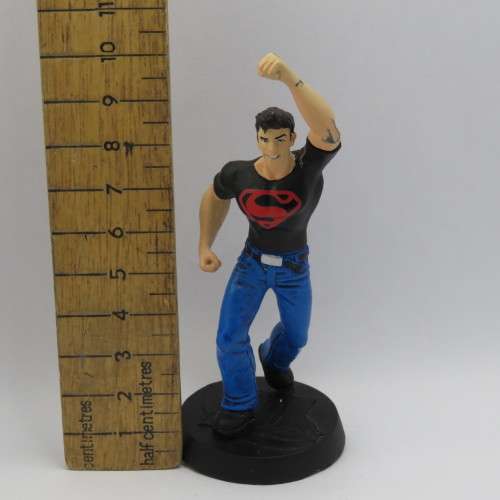 Superboy figurine - DC Comics Super Hero collection #99