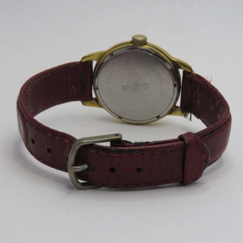 Vintage Dugena 444 mens manual wind watch - Working - Cracked glass - Spots on dial