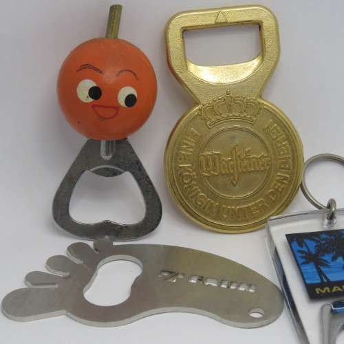 Lot of 4 bottle openers - Vintage