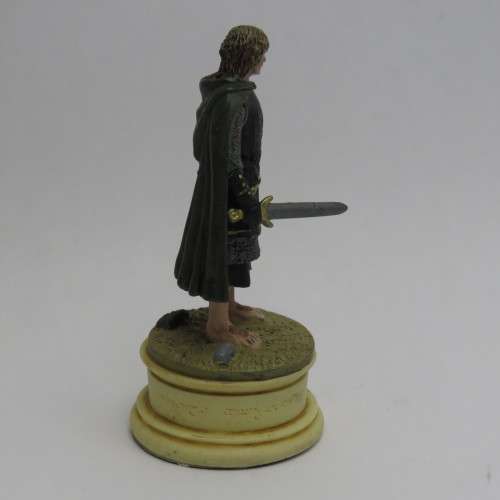 Lord of the rings Chess Pippin - White pawn figurine